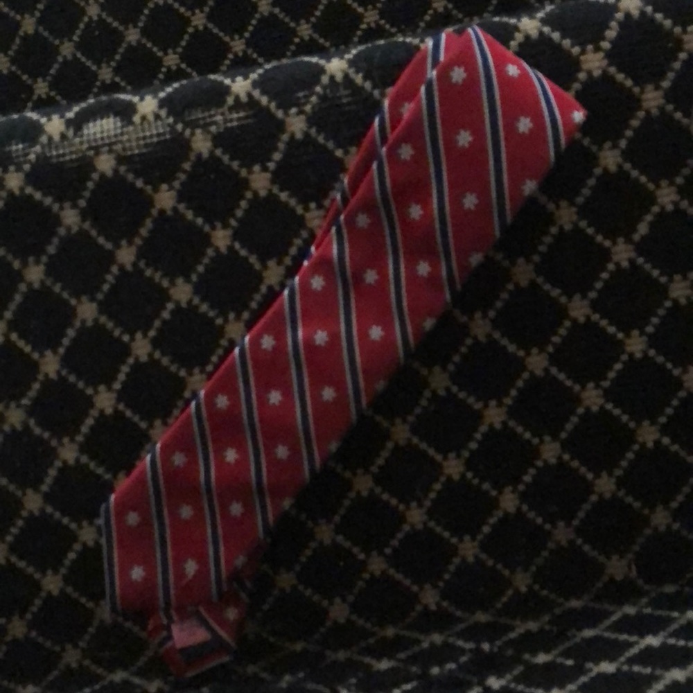 Vineyard vines Boys tie NWT